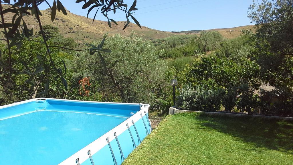 Oasi Delle Madonie Villa Scillato  Екстериор снимка